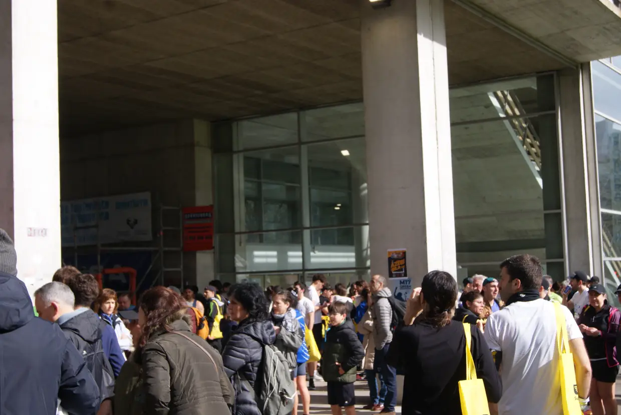 carrera primavera Landoo 013 carrera primavera Landoo 013